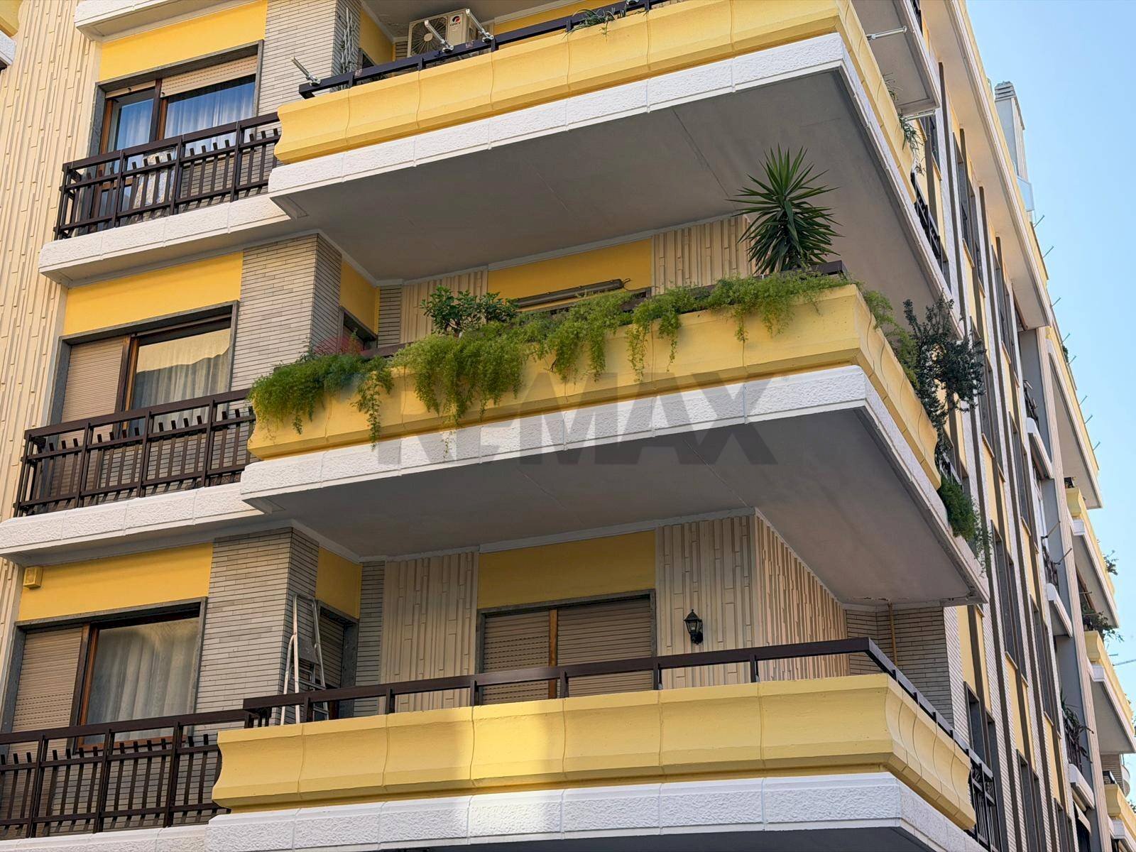 Edificio all\'aperto - Apartment Roma - photo 1