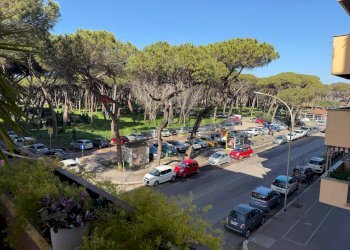 Edificio all\'aperto - Apartment Roma - photo 3