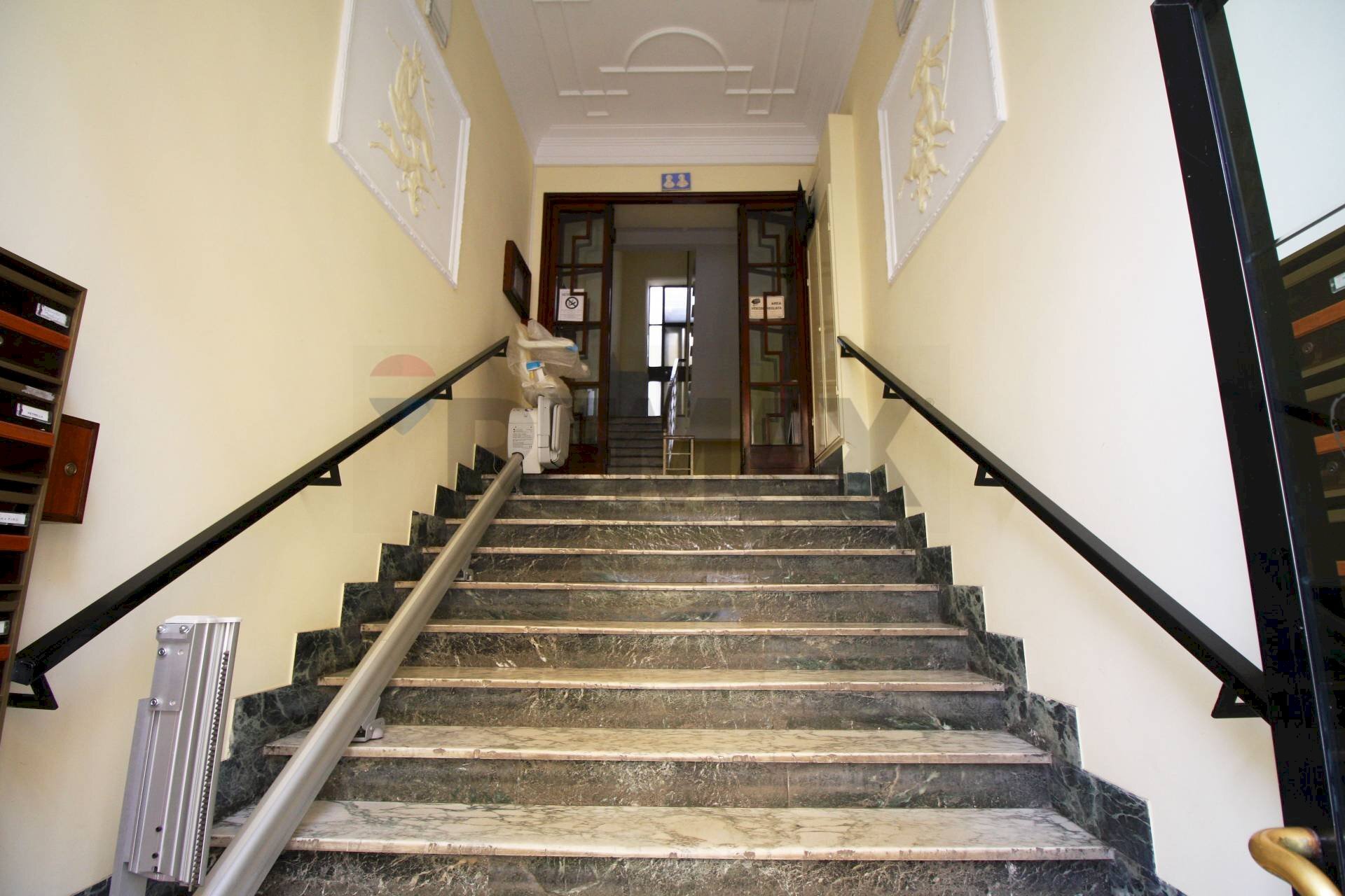 Ricezione / Lobby - Two-room apartment Roma - photo 2