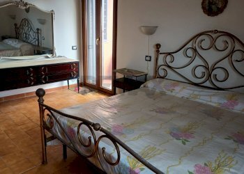 Camera / camera da letto - Villa Ardea - photo 6