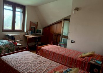 Camera / camera da letto - Villa Ardea - photo 7