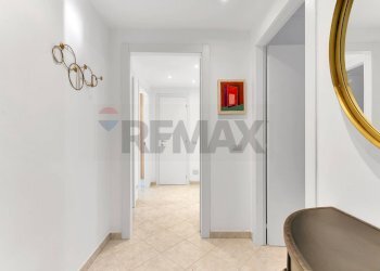 Hall / corridoio - Terreno non edificabile Via Nicastro
 
5, Milano - foto 9