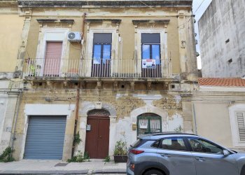 Edificio all\'aperto - Quadrilocale Via Agrigento
 
23, Siracusa - foto 1
