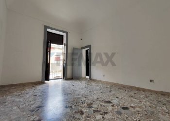 Stanza vuota - Quadrilocale Via Agrigento
 
23, Siracusa - foto 11