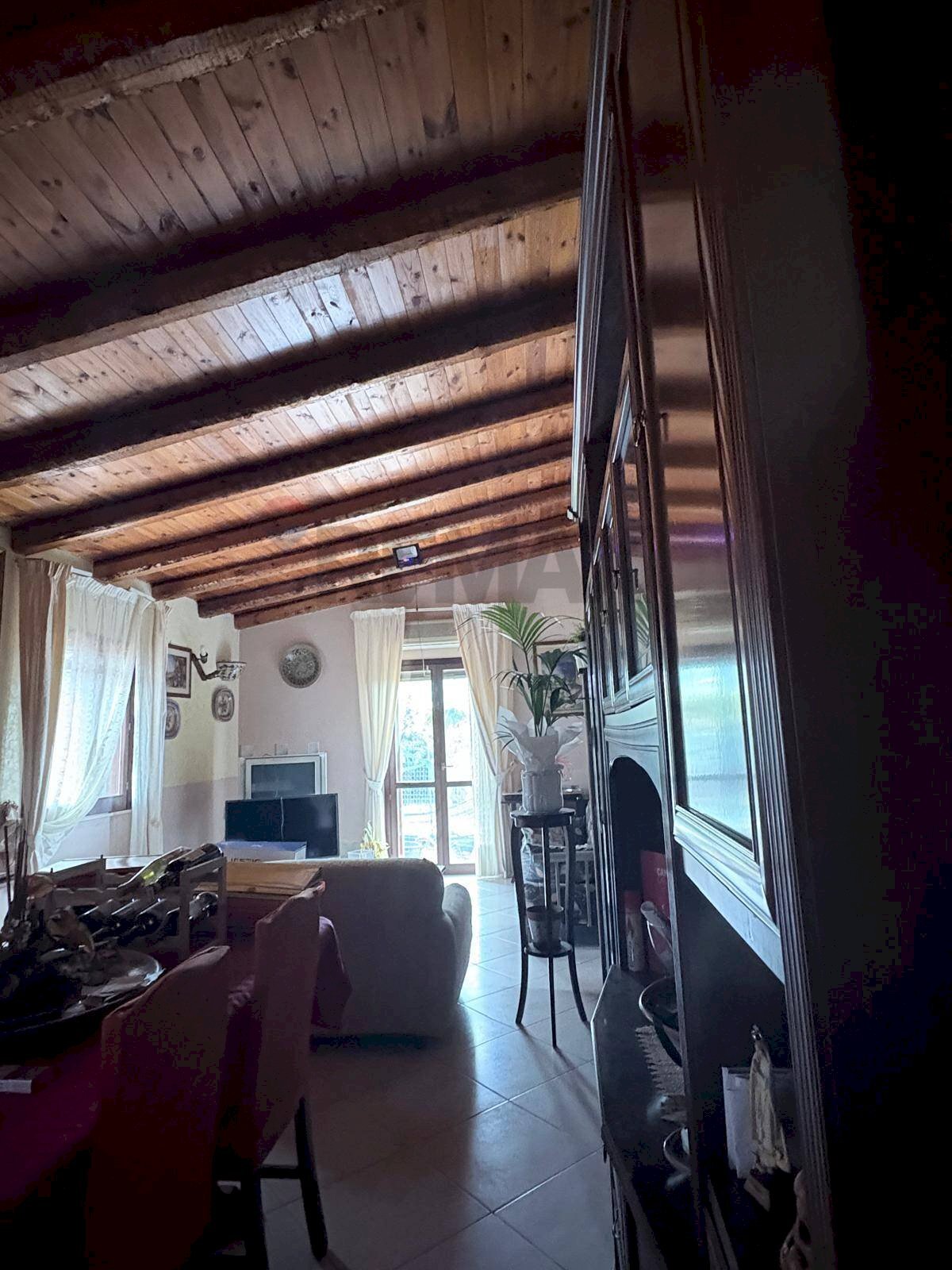 Sala da pranzo - Villa C.DA SCALABAGNI
 
SNC, Canicattini Bagni - photo 3