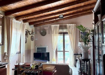 Sala da pranzo - Villa C.DA SCALABAGNI
SNC, Canicattini Bagni - photo 1