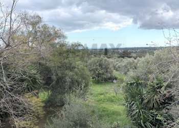 Vista delle montagne - Villa C.DA SCALABAGNI
SNC, Canicattini Bagni - photo 23