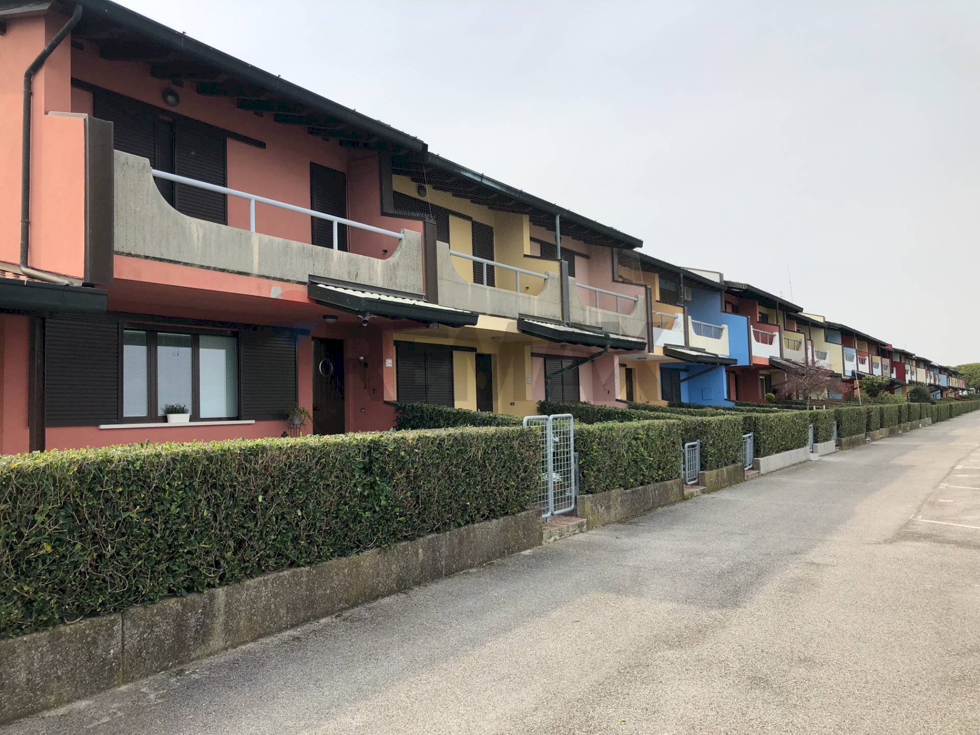 Edificio all\'aperto - Villa a Schiera Marano Lagunare - foto 3