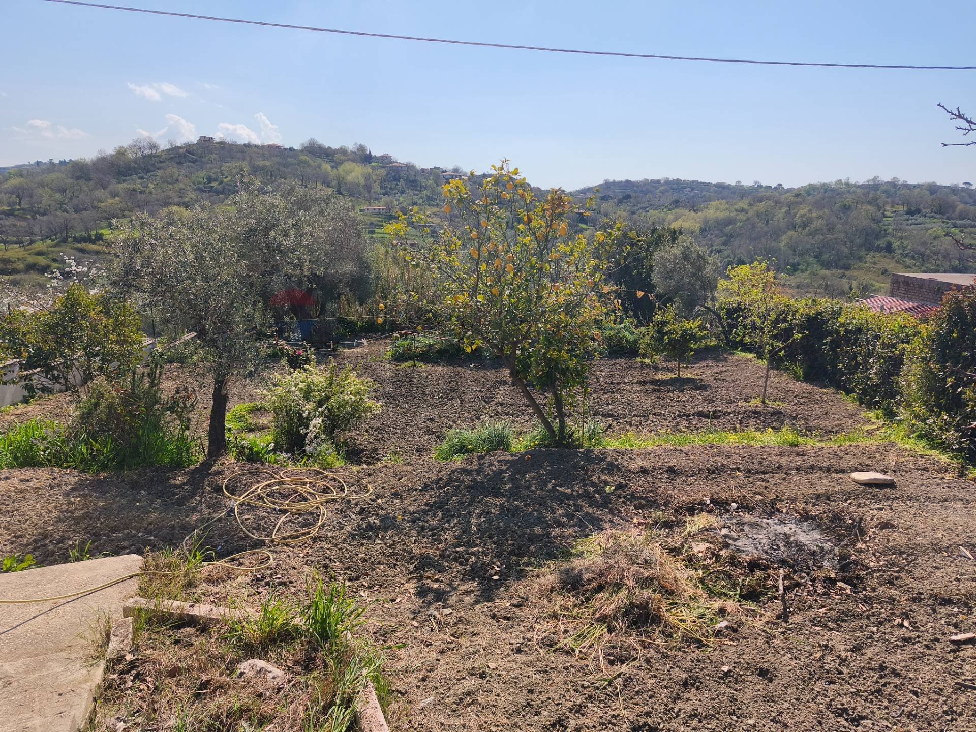Vista delle montagne - Independent house Via Solacciano
 
29, Minturno - photo 3
