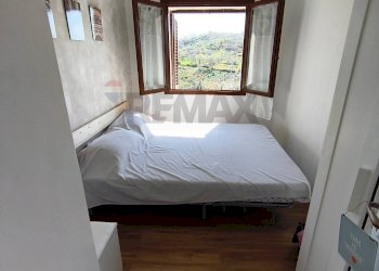 Camera / camera da letto - Independent house Via Solacciano
 
29, Minturno - photo 11