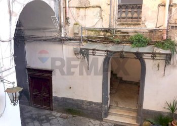 Edificio all\'aperto - One-room apartment Napoli - photo 11