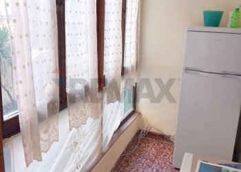 Dettagli - One-room apartment Napoli - photo 14