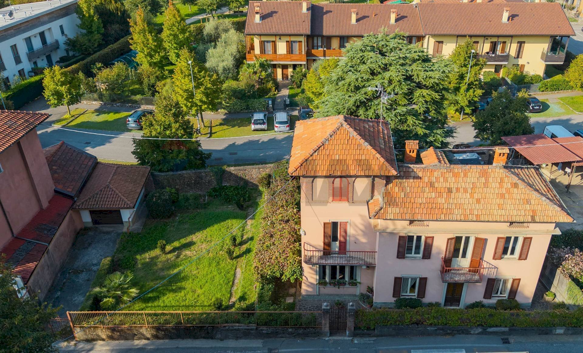 Casa all\'aperto - Villa VIA ROMA
 
9, Paladina - foto 3