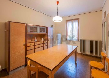 Sala da pranzo - Villa VIA ROMA
 
9, Paladina - foto 8