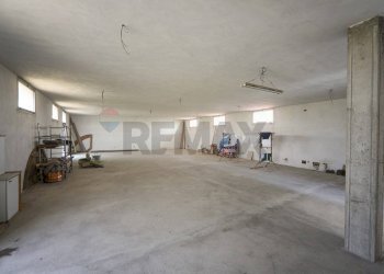 magazzino - Locale Commerciale Viale Martiri della Libertà
 
70, Casaleone - foto 15