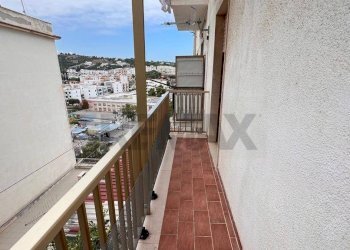 balcone - Appartamento Via Vincenzo Monti
 
7, Vieste - foto 13