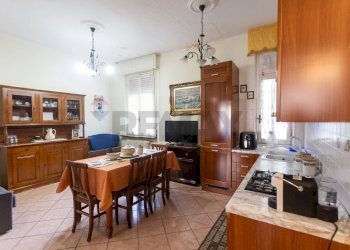 Cucina - Trilocale Via Fiume
 
2, Salsomaggiore Terme - foto 1