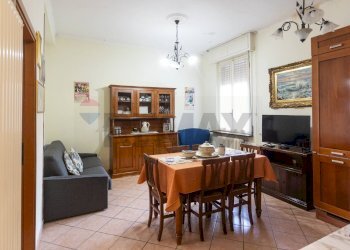 Sala da pranzo - Trilocale Via Fiume
 
2, Salsomaggiore Terme - foto 4