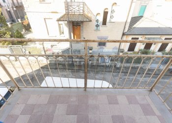 Balcone - Trilocale Via Fiume
 
2, Salsomaggiore Terme - foto 10