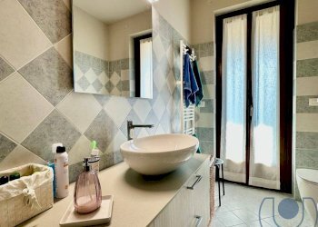 Bagno - Quadrilocale Via Rocchette, Chieri - foto 25