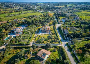 Vista delle montagne - Villa S.V. Baddelonga Russeglia
138, Sassari - photo 7
