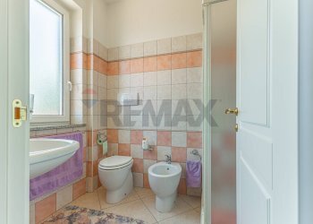 Bagno - Villa S.V. Baddelonga Russeglia
138, Sassari - photo 13