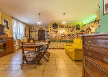 Sala da pranzo - Villa S.V. Baddelonga Russeglia
138, Sassari - photo 26