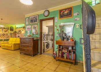 Soggiorno - Villa S.V. Baddelonga Russeglia
138, Sassari - photo 33