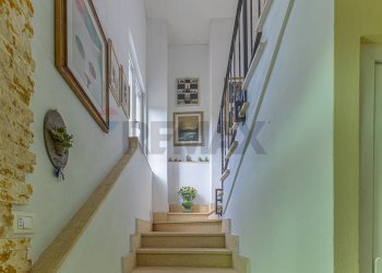 Scale - Villa S.V. Baddelonga Russeglia
138, Sassari - photo 36