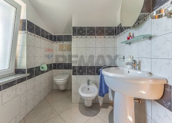 Bagno - Villa S.V. Baddelonga Russeglia
138, Sassari - photo 43