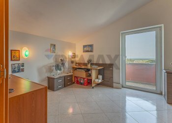 Camera / camera da letto - Villa S.V. Baddelonga Russeglia
138, Sassari - photo 45