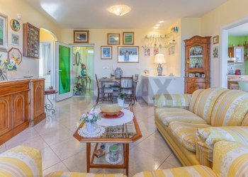 Sala da pranzo - Villa S.V. Baddelonga Russeglia
138, Sassari - photo 70