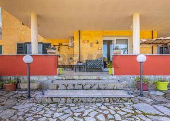 Terrazza - Villa S.V. Baddelonga Russeglia
138, Sassari - photo 116