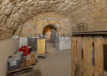 Cucina - Commercial Premises Via Turritana
 
68, Sassari - photo 8