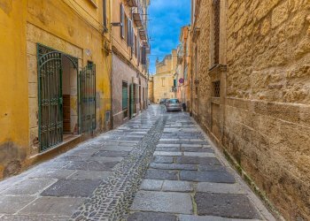 Edificio all\'aperto - Commercial Premises Via Turritana
 
68, Sassari - photo 10