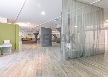 Soggiorno - Stabile - Palazzo Via Ungaretti
 
7, Cernusco sul Naviglio - foto 34