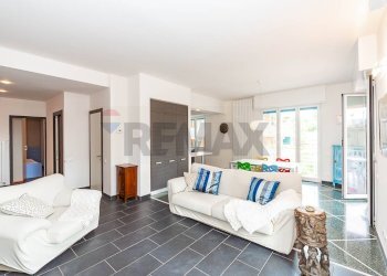 Soggiorno - Trilocale via Baisi
 
59, Rapallo - foto 5