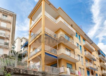 Edificio all\'aperto - Trilocale via Baisi
 
59, Rapallo - foto 39