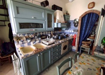 Cucina - Casa semi indipendente Castelvenere - foto 14