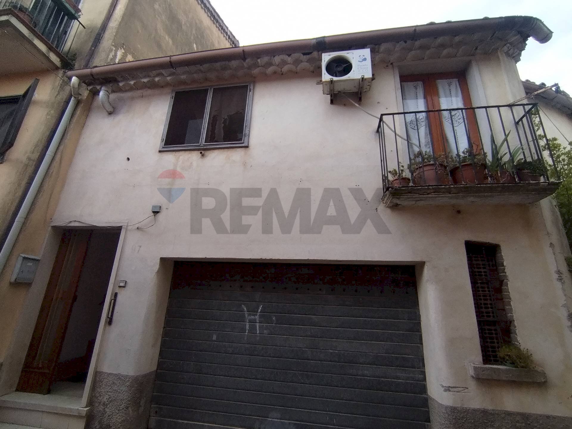 Casa all\'aperto - Casa semi indipendente VIA ACHILLE SANNIA
 
97, Morcone - foto 2