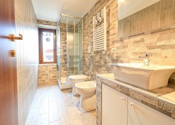 Bagno - Trilocale via Manoppello
78, Roma - foto 3