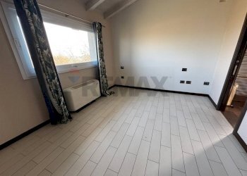 Stanza vuota - Villa Località Mirandola
 
200, Salsomaggiore Terme - foto 36