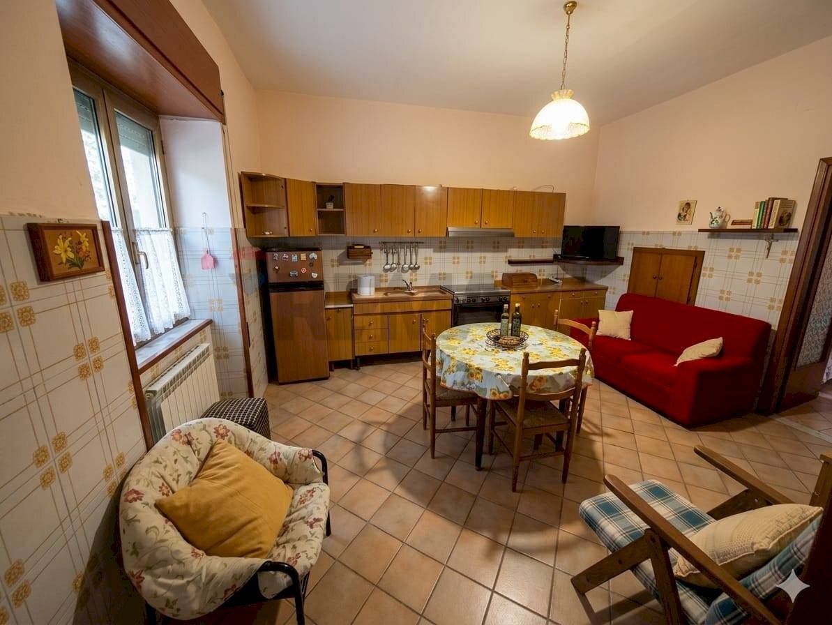 Sala da pranzo - Appartamento Castelforte - foto 2