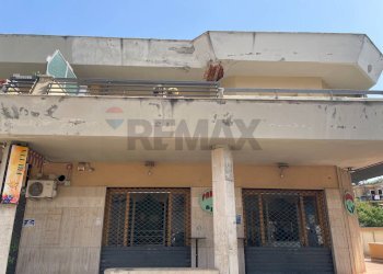 Edificio all\'aperto - Appartamento VIA VITTORIO EMANUELE ORLANDO
 
32/B, Santa Flavia - foto 2