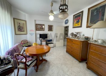 Soggiorno - Appartamento VIA VITTORIO EMANUELE ORLANDO
 
32/B, Santa Flavia - foto 8