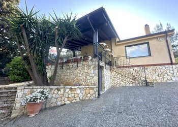 Casa all\'aperto - Villa contrada accia
69, Santa Flavia - photo 3