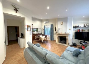 Sala da pranzo - Villa contrada accia
69, Santa Flavia - photo 6