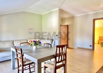 Sala da pranzo - Attico via Ghiardo
 
7, Cavriago - foto 6