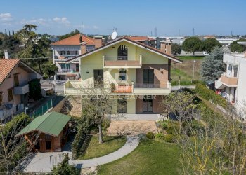 Foto 4 - Villa Viale Marche
27, Riccione - photo 4