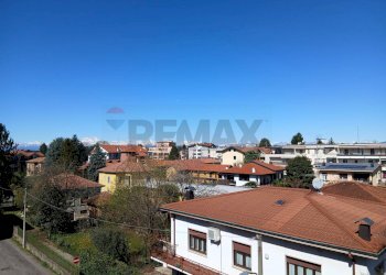 Edificio all\'aperto - Three-room apartment via napoleone ruberto
 
37, Cardano al Campo - photo 20